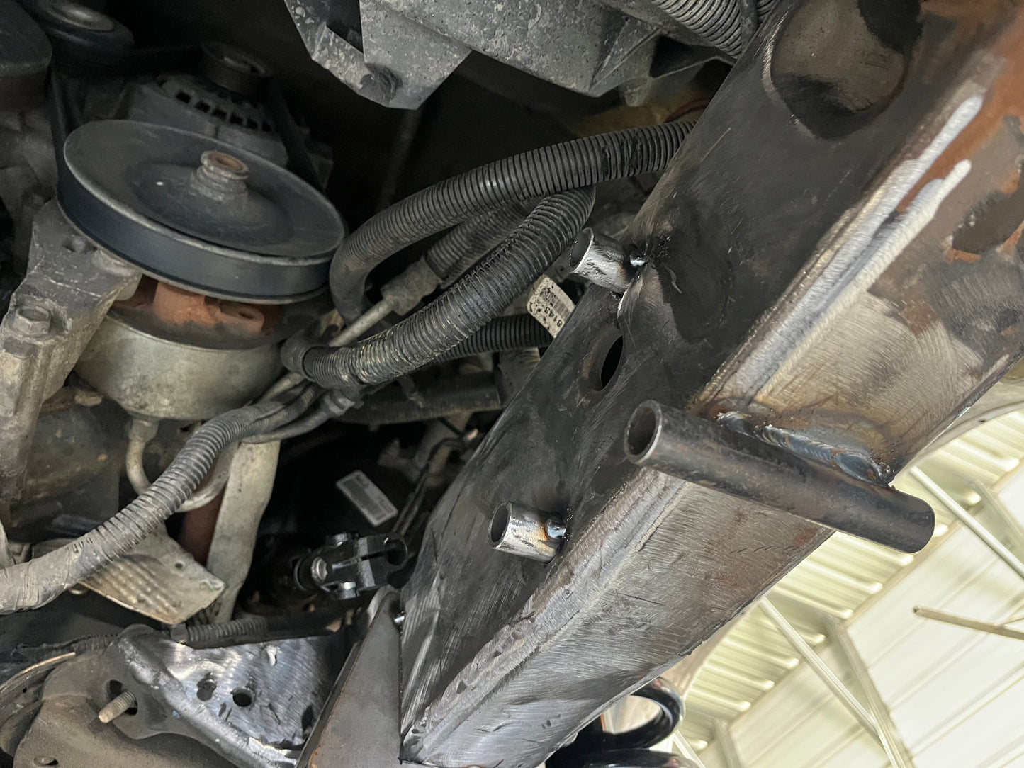 STEERING BOX INSTALLATION KIT
