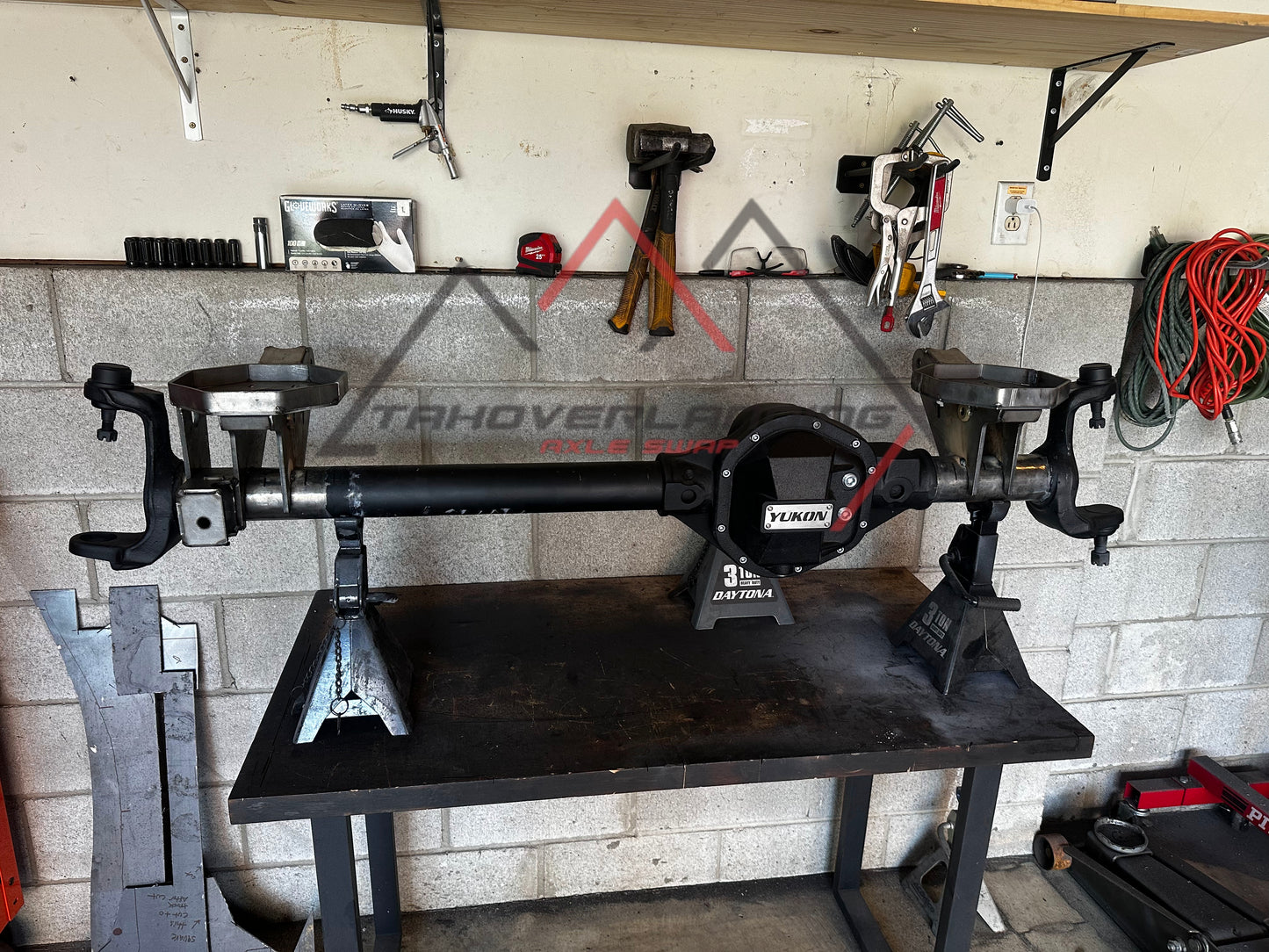 Universal Dodge Style Axle Brackets